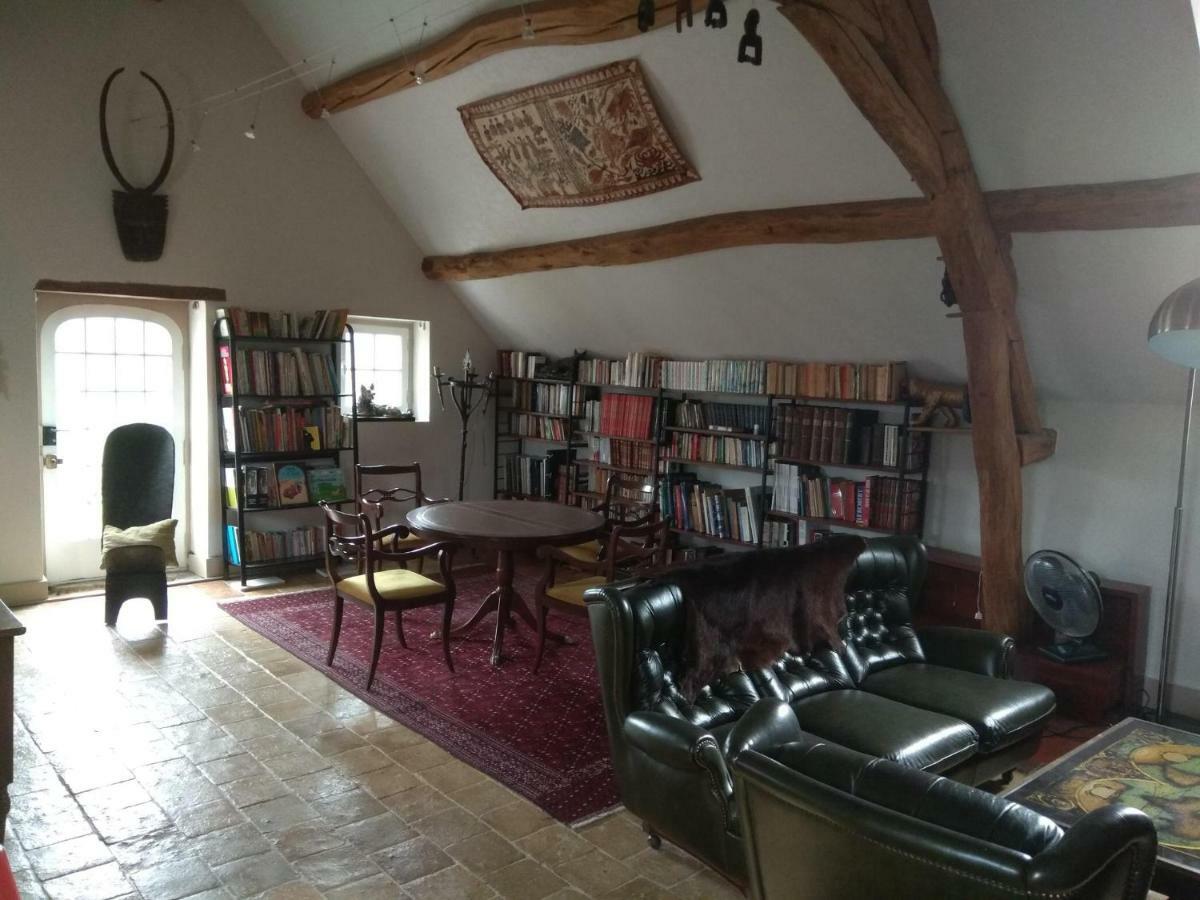 Maison Des Arts Francueil Ngoại thất bức ảnh